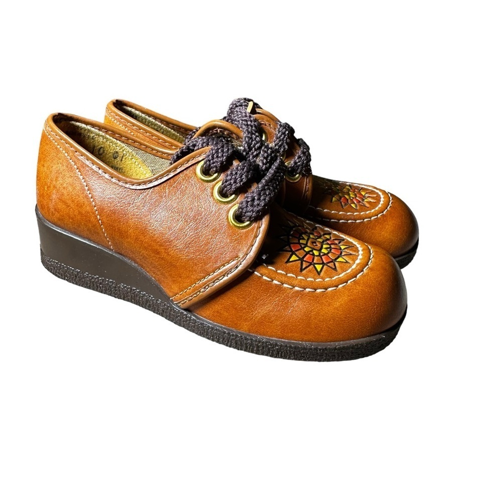 Robinson Crusoe Vintage Toddler Leather Dress Shoes Medallion Etch Size 8.5